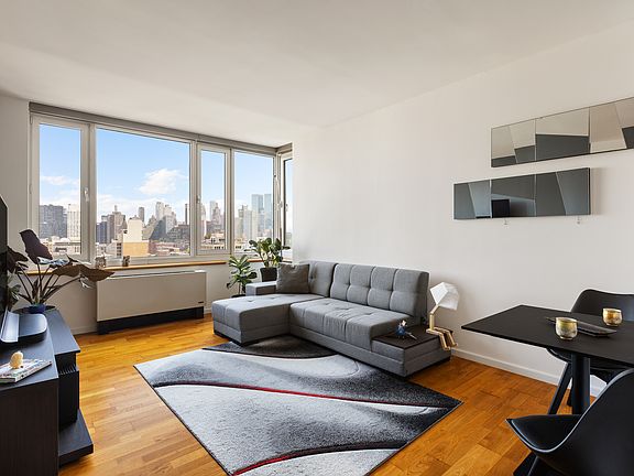 3rd image of 635 W 42nd St APT 20E