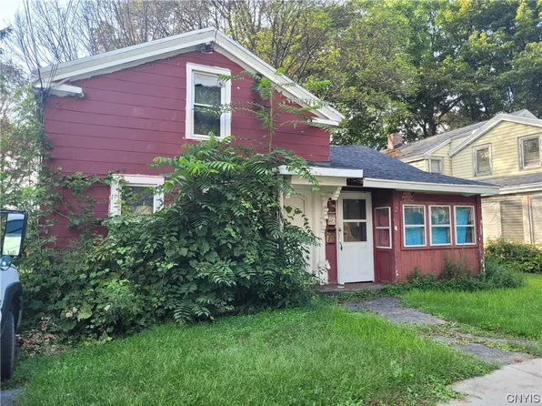 609 Turtle St, Syracuse, NY 13208