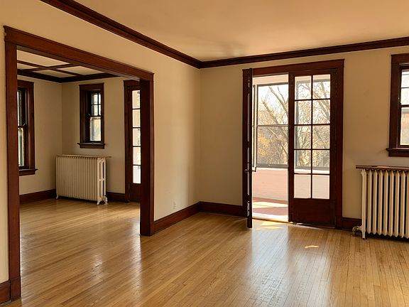 5th image of 1314 Oak Ave Unit 1