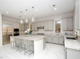 8 Vista Outlook St, Henderson, NV 89011