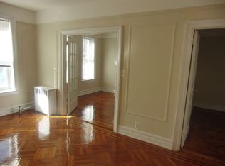 364 63rd St APT 2R, Brooklyn, NY 11220