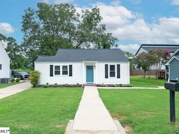 105 E Bearden St, Greer, SC 29651