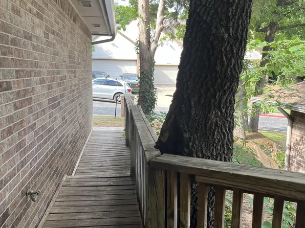 1718 Windhill Ave #1, Edmond, OK 73034