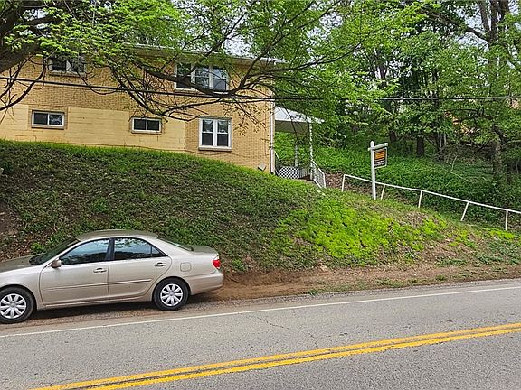 4th image of 1353 Bower Hill Rd