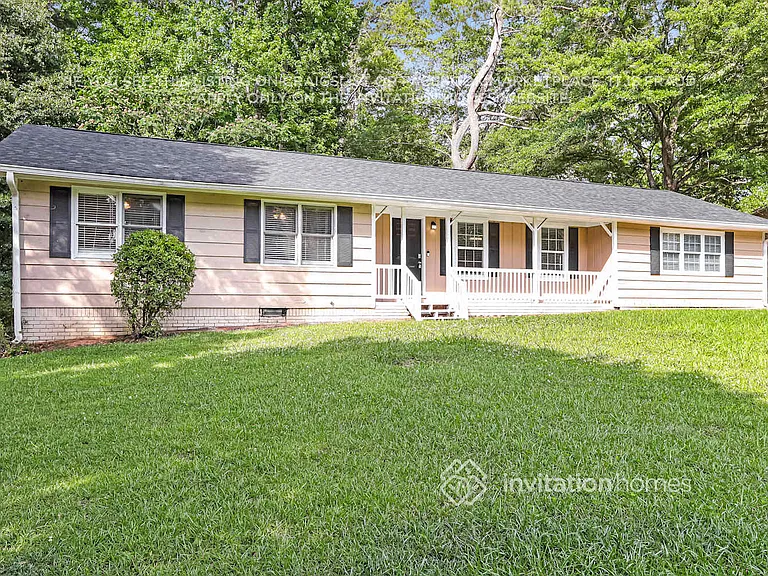 2396 Shire Ct — Photo 3