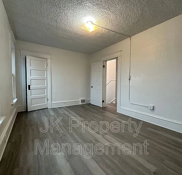 604 2nd Ave S — Photo 18