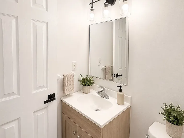 925 Lawson Rd #16 — Photo 10