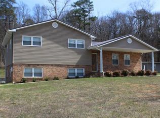 738 Old Kentucky Rd W, Greeneville, TN 37743