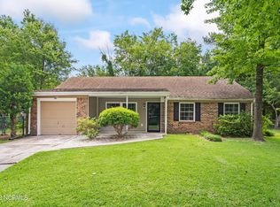 421 Cedar Ct, Jacksonville, NC 28546