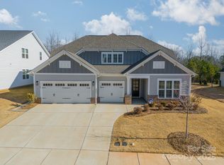 1140 Overlake Dr, Belmont, NC 28012