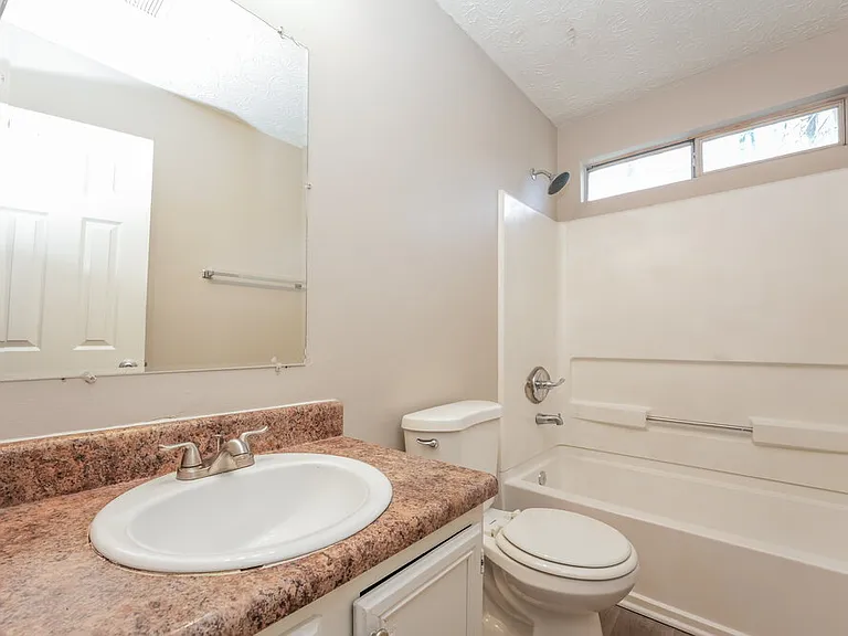 4955 Windsor Downs Ln — Photo 18