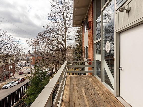5th image of 47 Lafayette Ave NE APT 201