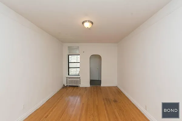 Rented by Bond New York | media 9