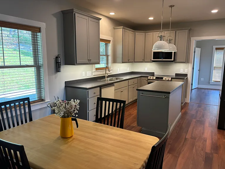 180 Ellerslie Acre #180 — Photo 8