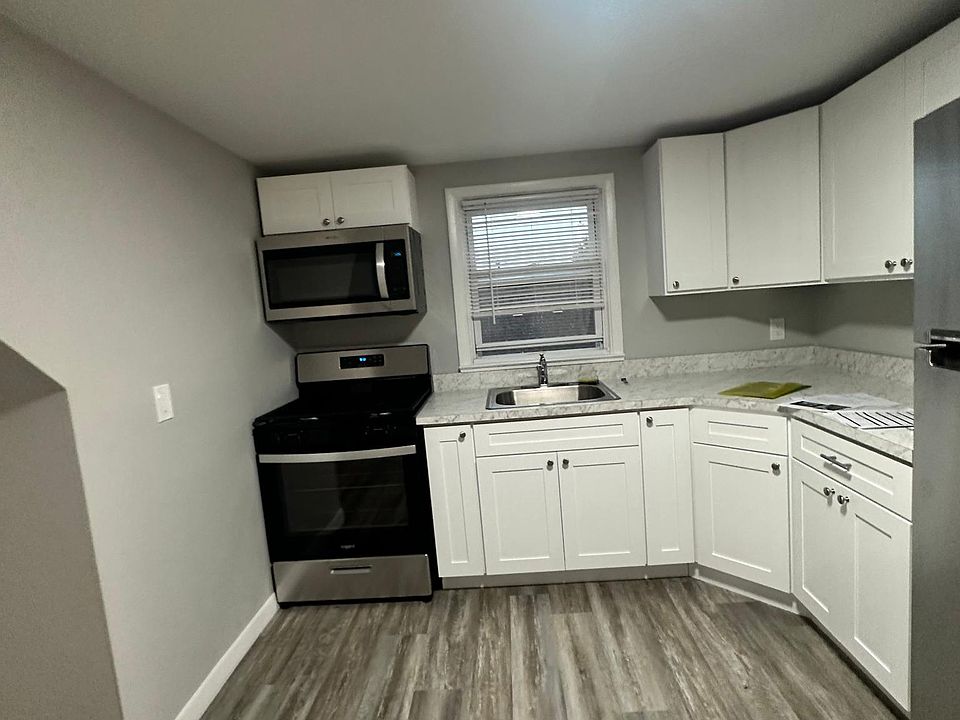 1st image of 130 Sterling Ave Floor 2