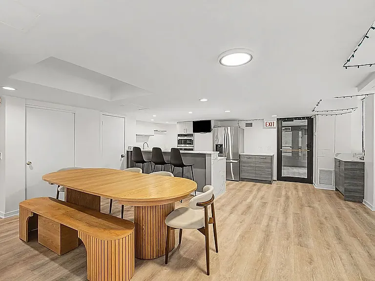 1660 N Lasalle St #3903 — Photo 27