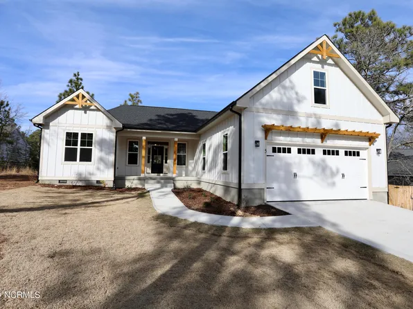 5 Gilmore Road, Pinehurst, NC 28374