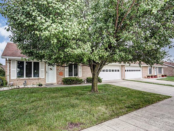 4th image of 490 Samantha Cir