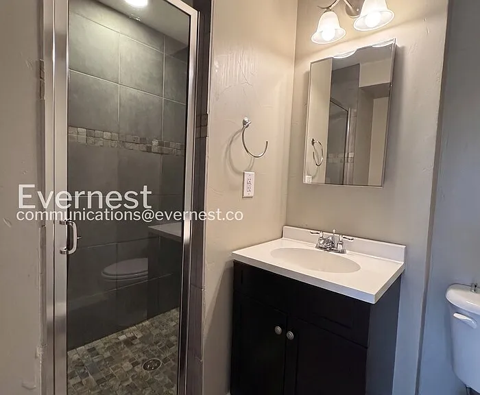 1661 S Pearl St — Photo 11