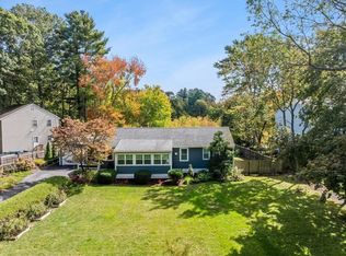 22 S Lakeview Rd, Norton, MA 02766