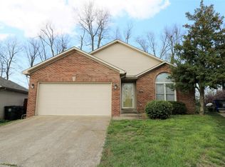 2993 Masters View Rd, Lexington, KY 40511