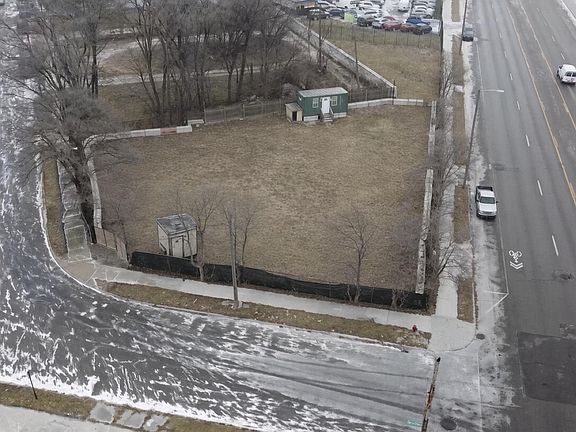 5th image of 6474 W Warren Ave