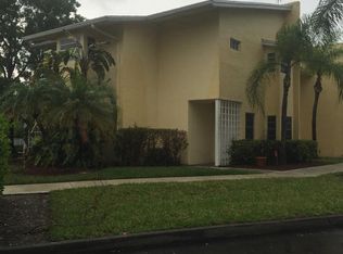 16246 SW 92nd Ave #4, Palmetto Bay, FL 33157