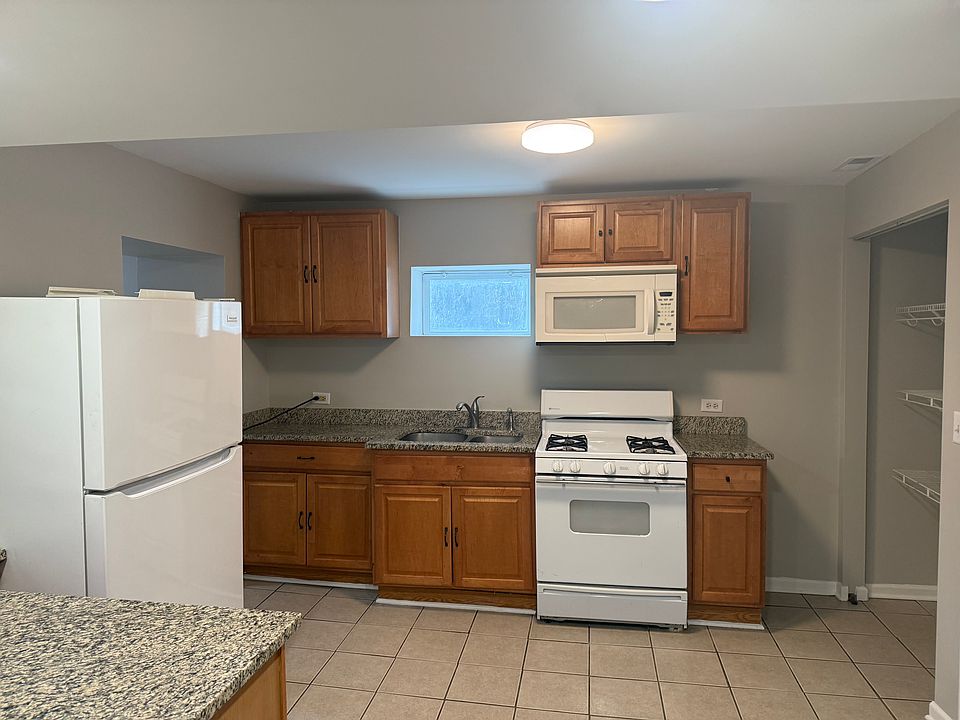 1st image of 2021 Walnut St #C