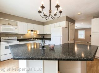 2192 Key Way Dr, Dubuque, IA 52002