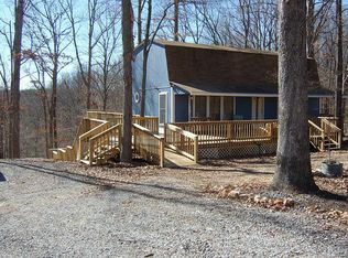 1112 Timber Ridge Rd, Charlotte, TN 37036