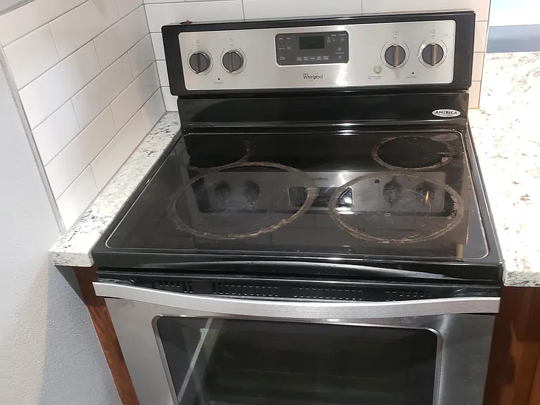 1605 W Colter St — Photo 13