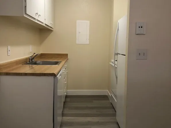 Parkview Village Apartments