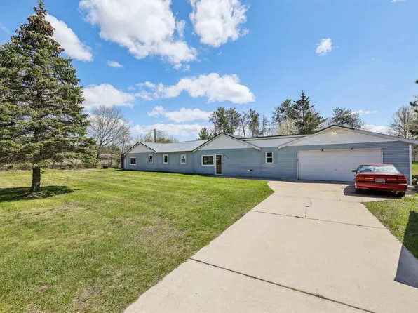 W5929 Quail Drive, New Lisbon, WI 53950