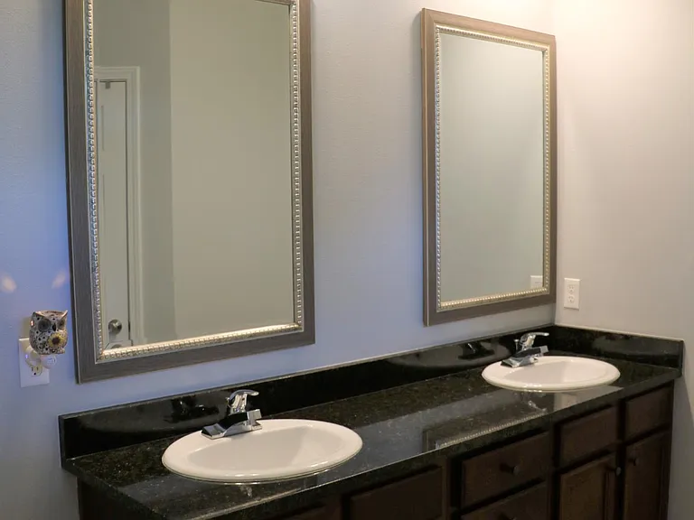 210 Michael Ave — Photo 19