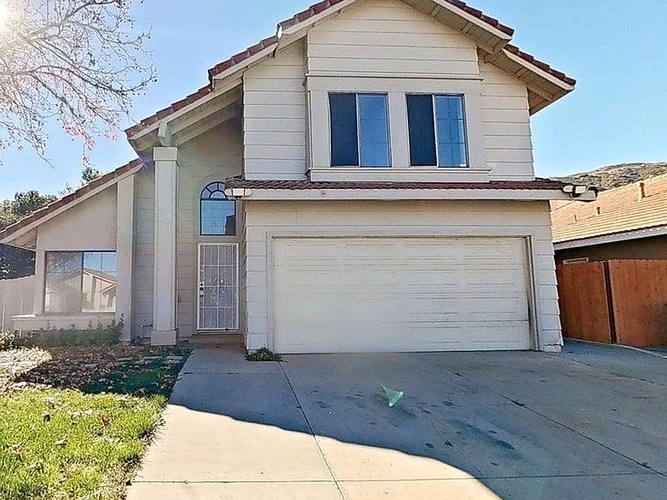 1st image of 15711 Shadow Mountain Ln