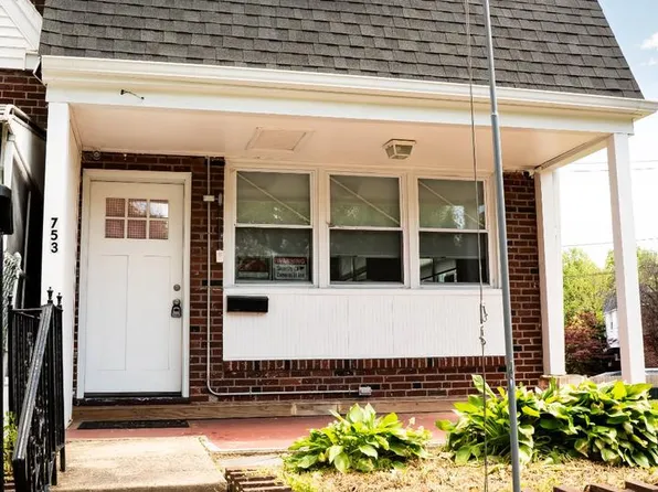 753 E 25th St, Chester, PA 19013