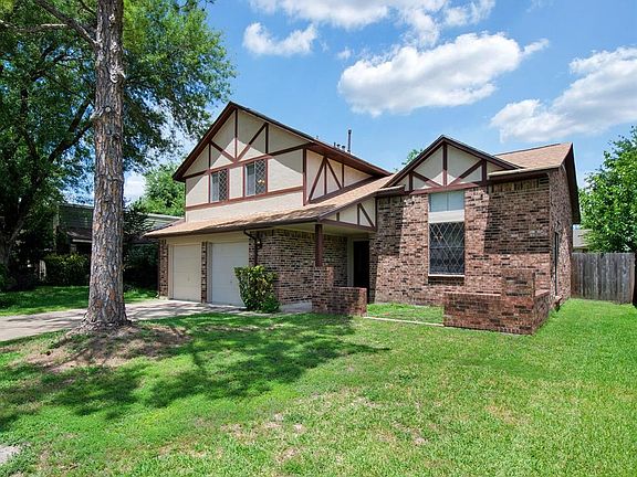 Four sides brick house