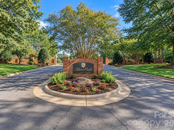 142 Cheyenne Ln, Statesville, NC 28677