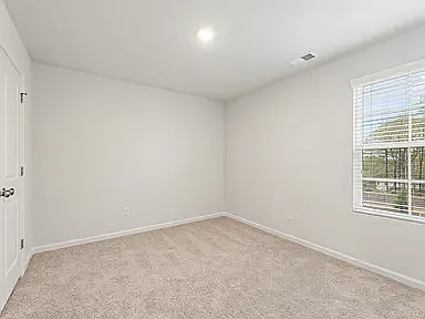 979 Prudence Dr — Photo 12