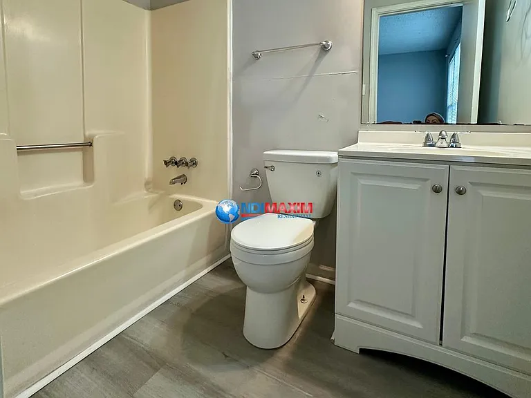 493 Stone Mountain St — Photo 9