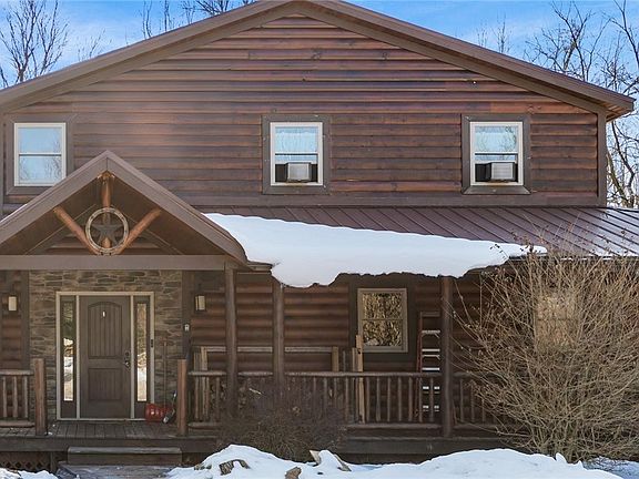 3rd image of 18028 Winterset Ln