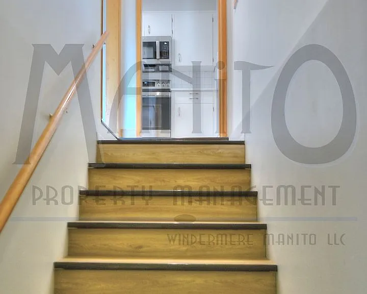 512 W 15th Ave — Photo 3