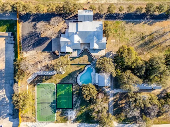 300 Cochran Rd, Weatherford, TX 76085