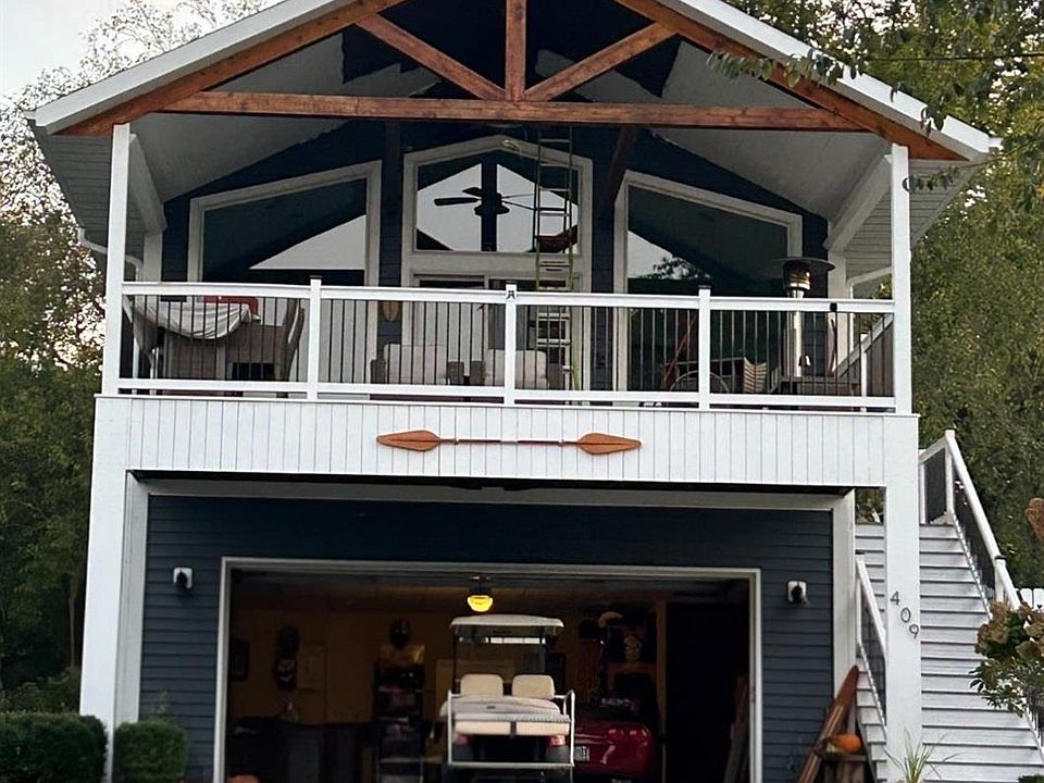 2nd image of 409 Knollridge Cir