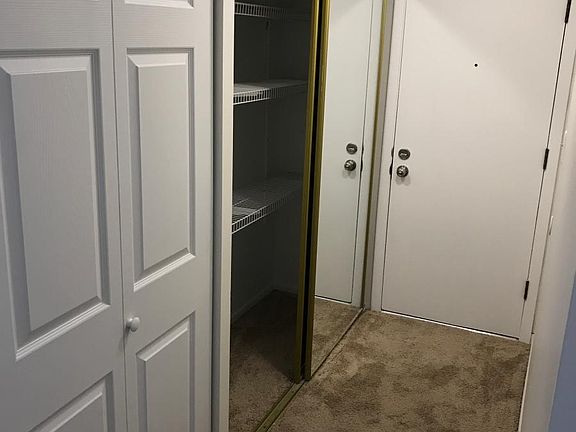 4th image of 9038 Franklin Ct APT 203