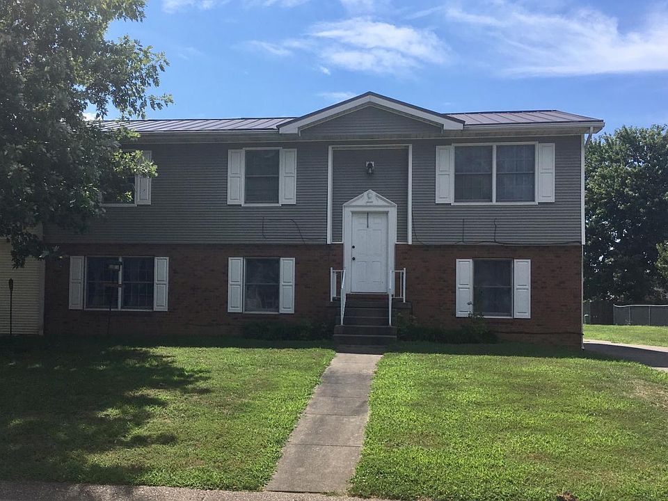 1st image of 2911 Karen Ln #2