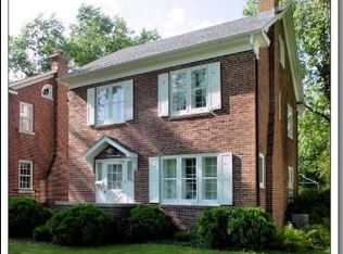 917 Kensington Pl, Aurora, IL 60506