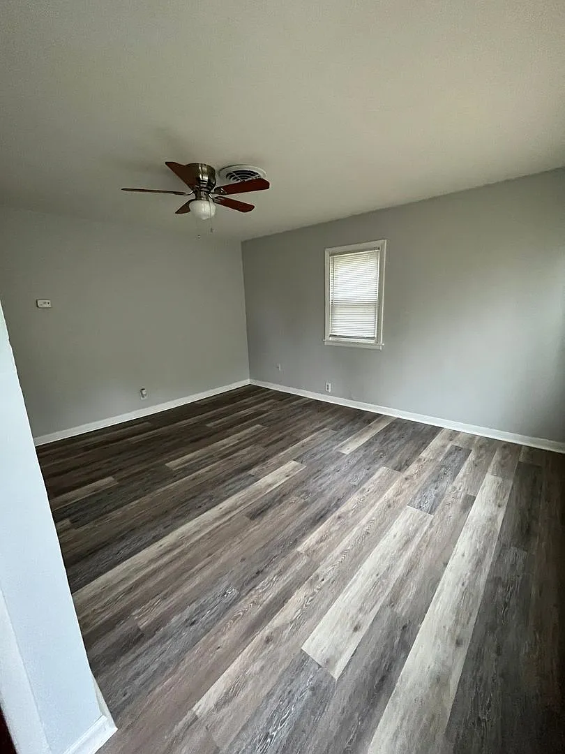 40th Ave 1010-1012 — Photo 3