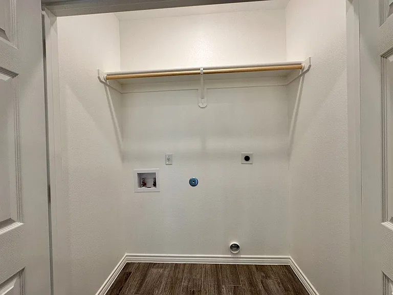 5411 Rose Garden Loop #A — Photo 8
