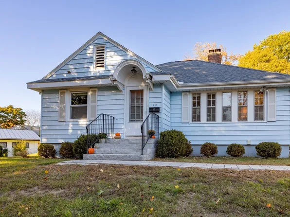 251 Thaxter Road, Portsmouth, NH 03801